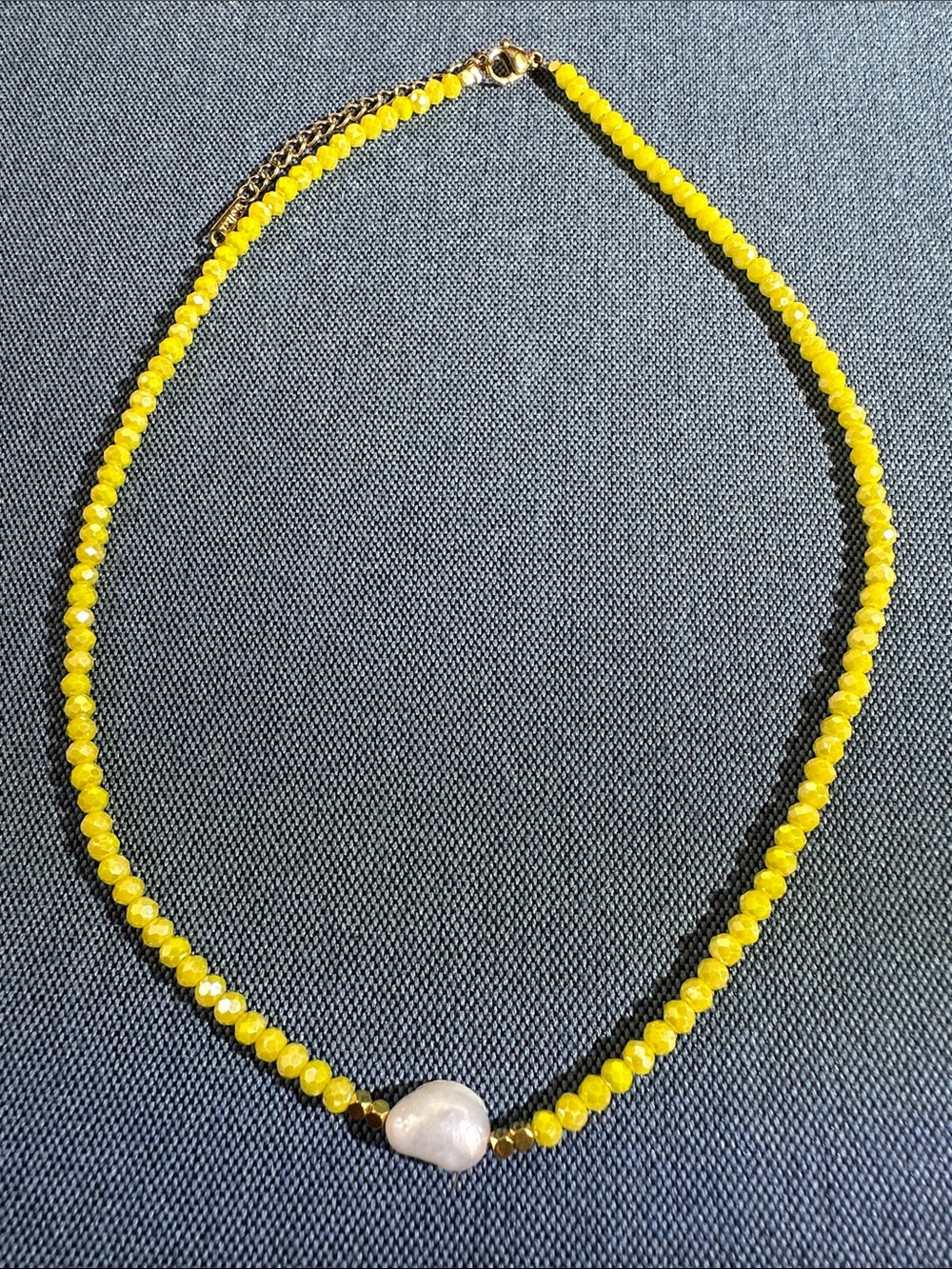 yellow crystal freshwater pearl necklace 18”
